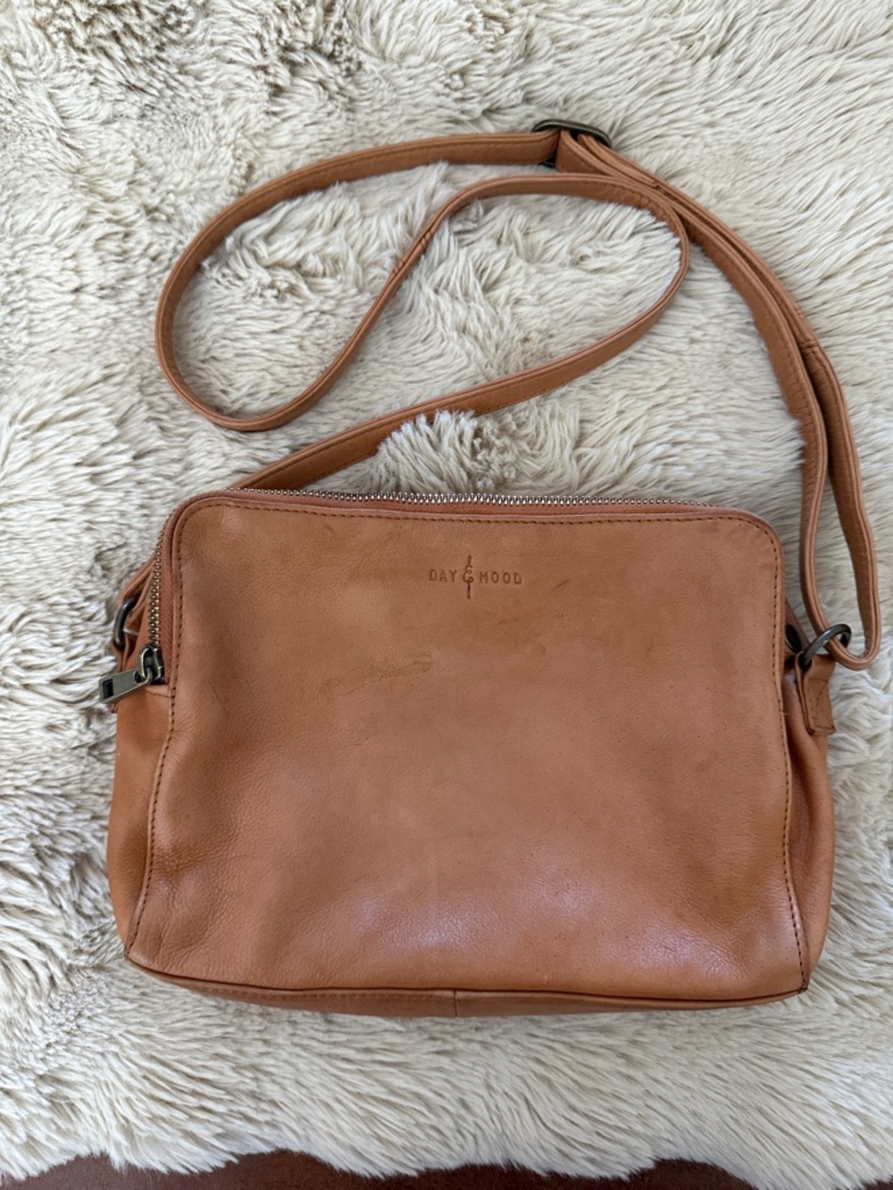 Day & Mood Hannah Crossbody in Camel